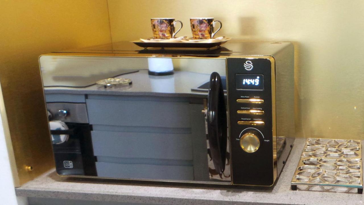 Luxury 1 Bedroom Duplex With Free Parking Plymouth Esterno foto
