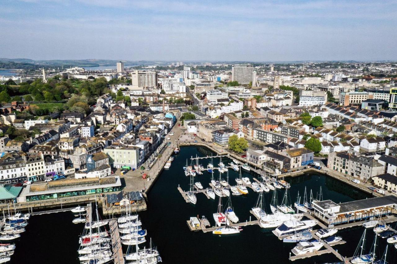 Luxury 1 Bedroom Duplex With Free Parking Plymouth Esterno foto