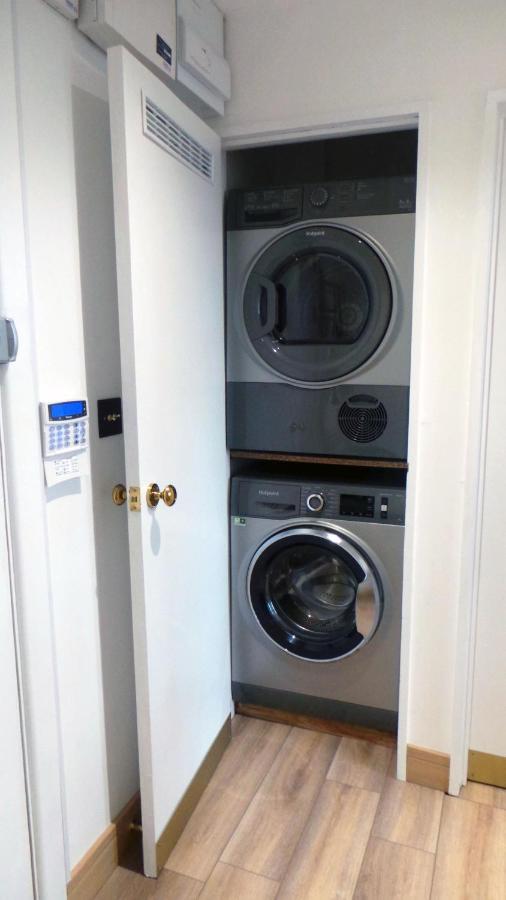 Luxury 1 Bedroom Duplex With Free Parking Plymouth Esterno foto